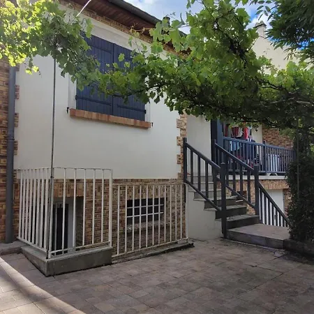 Grande Maison Massy-palaiseau, Saclay - Paris - Versailles - Rer B Vila