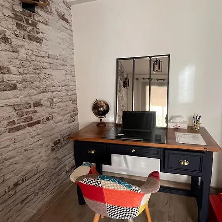 Vila Grande Maison Massy-palaiseau, Saclay - Paris - Versailles - Rer B Palaiseau